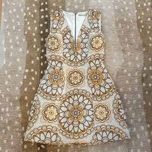 Alice + Olivia - Floral Patterned Sleeveless Dress